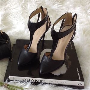 LAMB T-Strap Black Pumps - Size 7